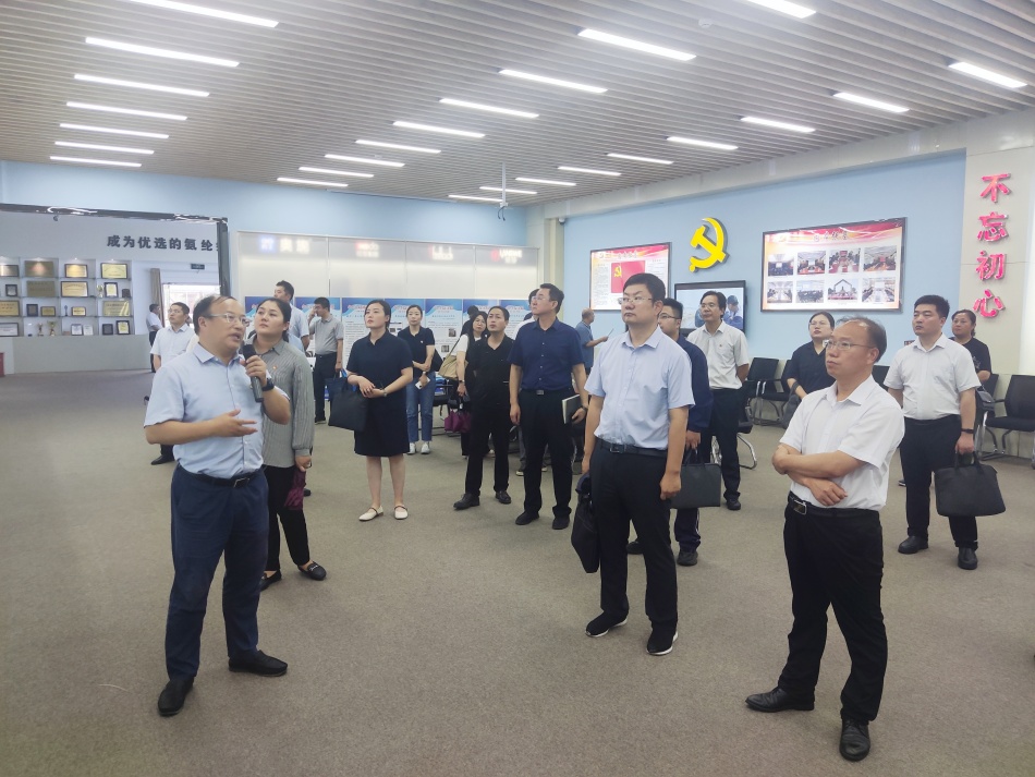 2024年7月17日，市國(guó)資委系統(tǒng)在公司開(kāi)展“三組聯(lián)建”現(xiàn)場(chǎng)觀摩1（公司展廳）_副本